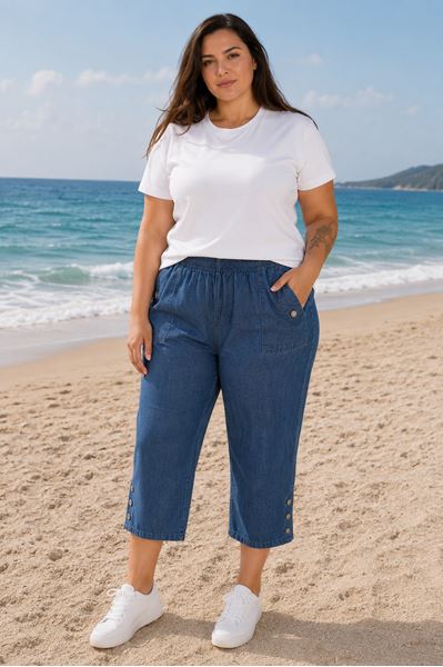 Immagine di PLUS SIZE ELASTIC WAIST HIGHLY STRETCH DENIM CAPRI